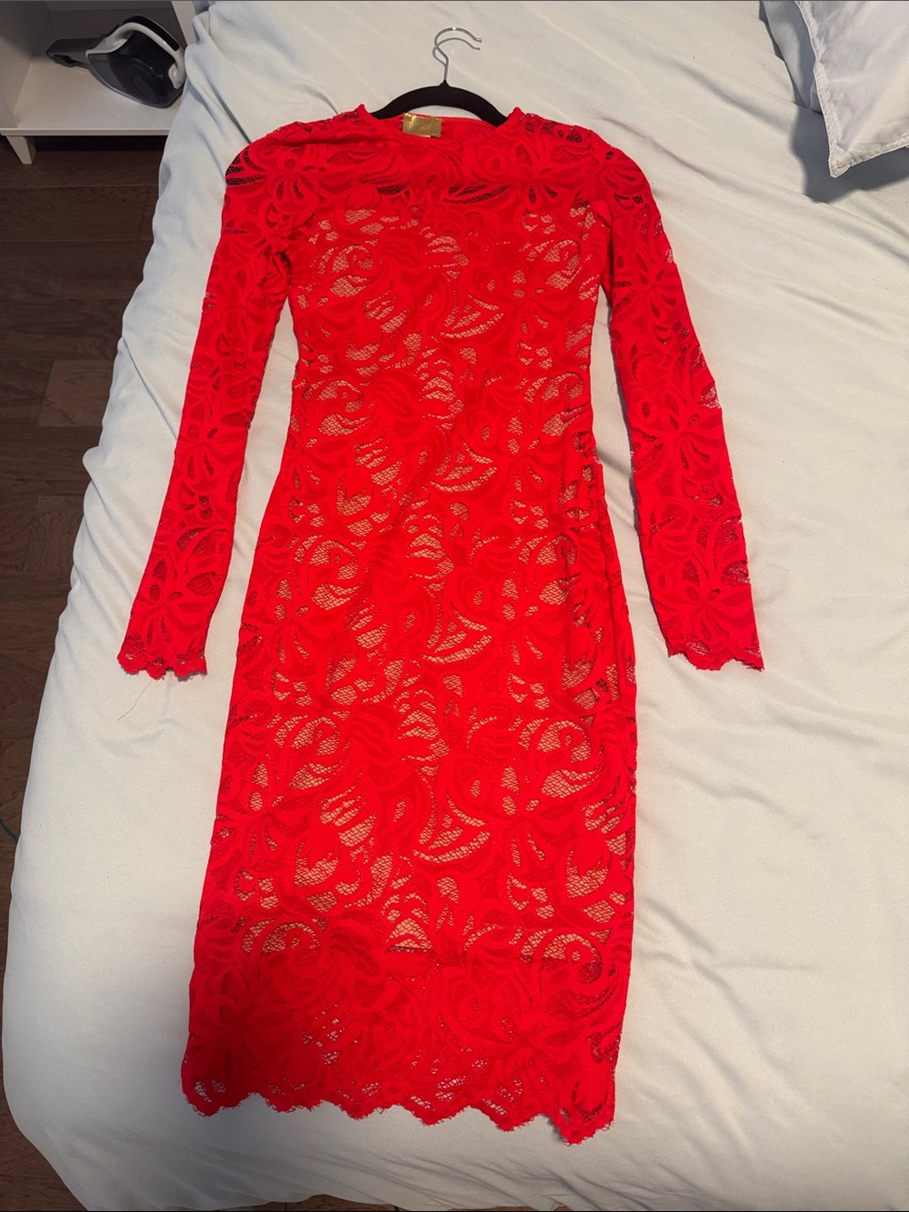 H&M Red Floral Lace Long-Sleeve Midi Dress